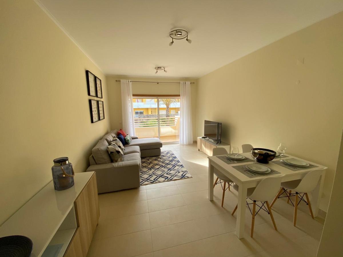 Apartamento T2 Com Piscina Em Conceicao E Cabanas De 타비라 외부 사진