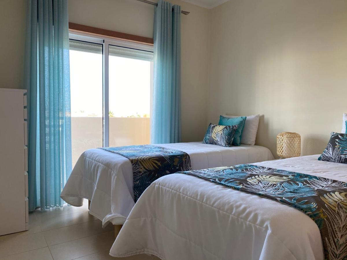 Apartamento T2 Com Piscina Em Conceicao E Cabanas De 타비라 외부 사진